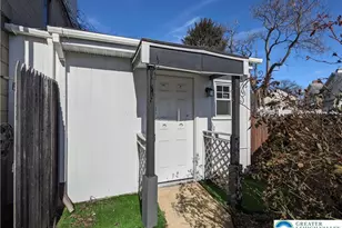 950 S 25th St, Wilson, PA 18042 - Photo 1