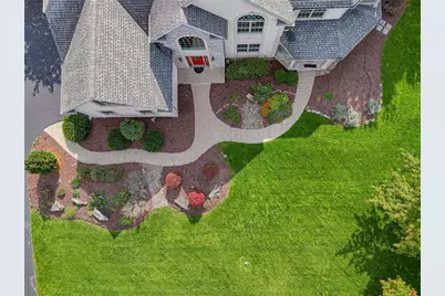 7006 Lehigh Court, Upper Macungie Township, PA 18106 - Photo 5