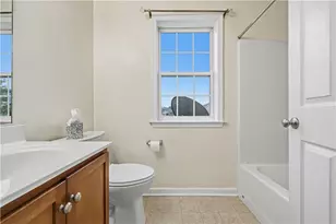 240 Patterson Walk, Easton, PA 18040 - Photo 15