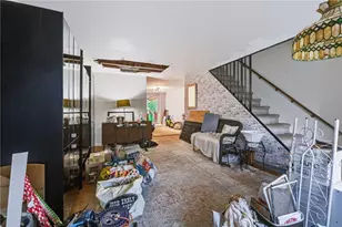 1904 Baker Dr, Allentown City, PA 18103 - Photo 3