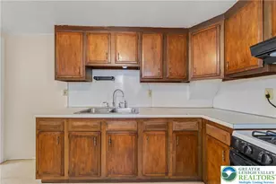 3124 N 3rd St, Whitehall Township, PA 18052 - Photo 17