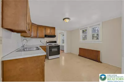 3124 N 3rd Street, Whitehall Township, PA 18052 - Photo 19