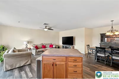 7120 Pioneer Drive, Lower Macungie Township, PA 18062 - Photo 15
