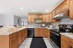 235 Furnace St, Emmaus Boro, PA 18049 - Photo 15