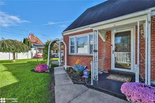 1134 E Cedar St, Allentown City, PA 18109 - Photo 3
