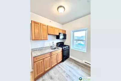 103 E Main Street #302, Walnutport, PA 18088 - Photo 5