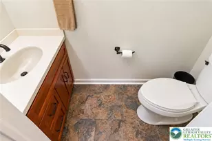 2525 Somerset Rd, Whitehall Township, PA 18052 - Photo 35