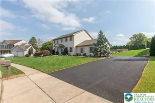 2525 Somerset Rd, Whitehall Township, PA 18052 - Photo 3