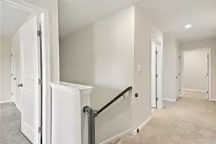2236 Gregory Dr, Allentown City, PA 18103 - Photo 13