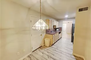 7276- Sauerkraut Ln, Lower Macungie Township, PA 18062 - Photo 11