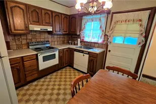 814 E Tioga St, Salisbury Township, PA 18103 - Photo 5