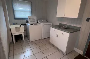 2801 Andrea Dr, Allentown City, PA 18103 - Photo 25