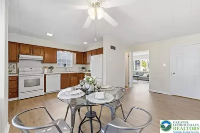 2010 Columbia Avenue, Whitehall Township, PA 18052 - Photo 9