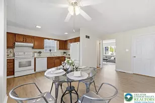 2010 Columbia Ave, Whitehall Township, PA 18052 - Photo 9