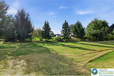 1086 Meadowlark Drive, Upper Macungie Township, PA 18051 - Photo 33