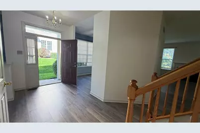 8100 Cross Creek Circle W, Upper Macungie Township, PA 18031 - Photo 9