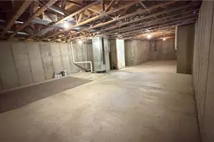 8100 Cross Creek Cir W, Upper Macungie Township, PA 18031 - Photo 29