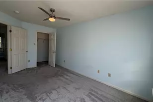 8100 Cross Creek Cir W, Upper Macungie Township, PA 18031 - Photo 25