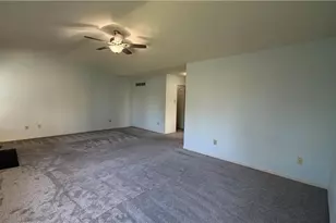 8100 Cross Creek Cir W, Upper Macungie Township, PA 18031 - Photo 19