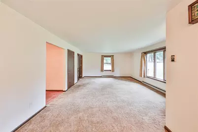 2642 Welshtown Road, Washington Township, PA 18080 - Photo 13