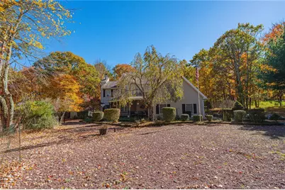 27 Sekani Trail, Penn Forrest, PA 18210 - Photo 5