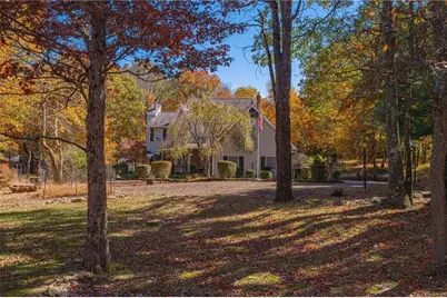 27 Sekani Trail, Penn Forrest, PA 18210 - Photo 3