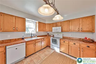 21 Homestead Dr, Berkley, PA 19533 - Photo 27