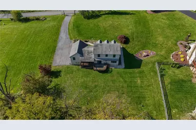 4015 Country Side Lane, Lower Saucon Township, PA 18055 - Photo 5