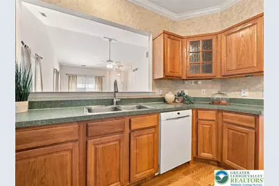 4851 Derby Lane, Lower Macungie Township, PA 18062 - Photo 11