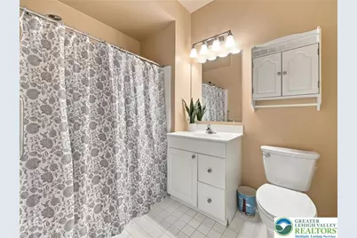 4851 Derby Lane, Lower Macungie Township, PA 18062 - Photo 29