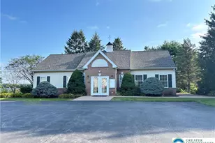 4851 Derby Ln, Lower Macungie Township, PA 18062 - Photo 33