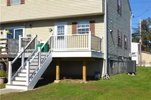 944 W Wyoming St, Allentown City, PA 18103 - Photo 3