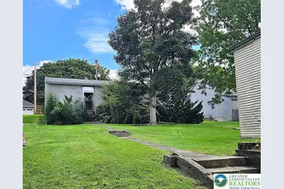 735 Front Street, Catasauqua Boro, PA 18032 - Photo 17