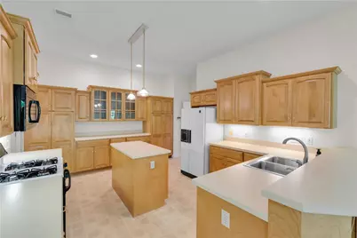 268 Jefferson Place, Lower Nazareth Twp, PA 18020 - Photo 15