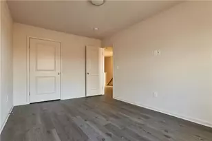 6641 Stein Way, Lower Macungie Township, PA 18062 - Photo 33