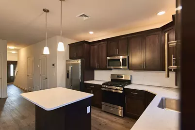 6641 Stein Way, Lower Macungie Township, PA 18062 - Photo 13