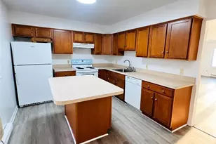 213 Old Forge Dr, Bath, PA 18014 - Photo 5