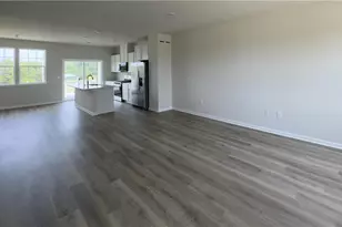 8203 Brodie Ct, Upper Macungie Township, PA 18031 - Photo 13