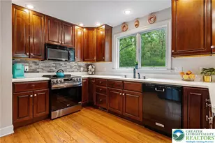 4236 Huckleberry Rd, South Whitehall Township, PA 18104 - Photo 9
