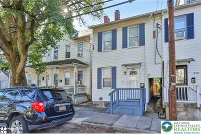 252 E Ettwein Street, Bethlehem City, PA 18018 - Photo 1