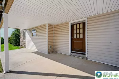 3266 Hecktown Road, Bethlehem Township, PA 18020 - Photo 17