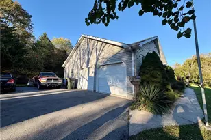 4655 Overlook Rd, North Whitehall Township, PA 18037 - Photo 27