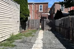 608 N 12th St, Allentown City, PA 18102 - Photo 9