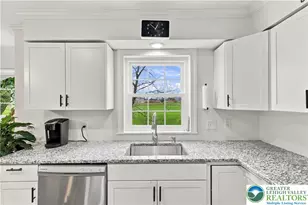 2842 Santee Dr, Bethlehem City, PA 18017 - Photo 9