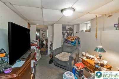 310 E Snyder Avenue, Lansford, PA 18232 - Photo 9