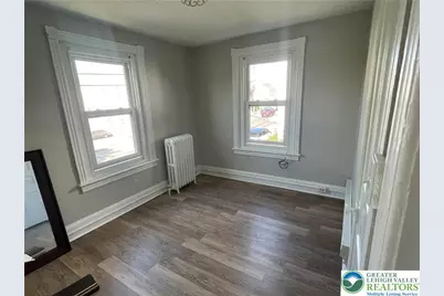 650 N New Street #6 East North, Bethlehem, PA 18018 - Photo 5