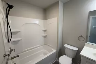 839 Catherine Dr, Coplay Boro, PA 18037 - Photo 9