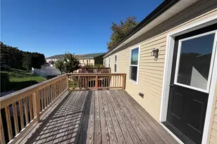 839 Catherine Dr, Coplay Boro, PA 18037 - Photo 3