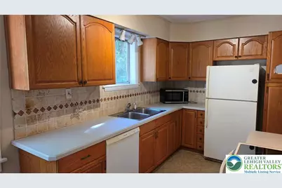 2485 Morgan Hill Road, Williams Township, PA 18042 - Photo 7