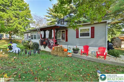 8701 Evergreen Circle, Upper Macungie Township, PA 18031 - Photo 5